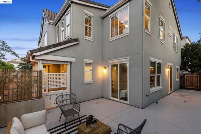 5880 Hillbrook Pl, Dublin CA: https://media.crmls.org/mediaz/103dc33b-5dbe-4ae2-90ce-f36a7192f69a.jpg
