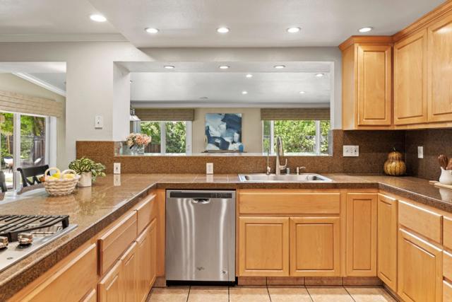 22820 Bravo Place, Salinas CA: https://media.crmls.org/mediaz/103f7c06-21d6-4c42-ad47-70d7da1f6766.jpg