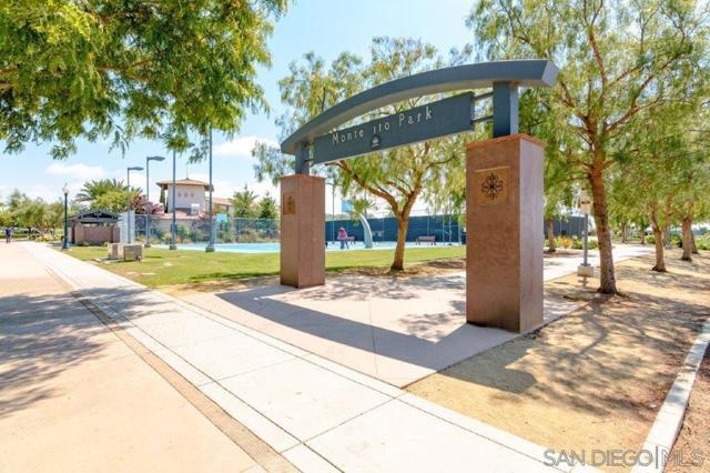 1622 Puffin Pl, Chula Vista CA: https://media.crmls.org/mediaz/10410a8d-9288-4a9d-90fe-f2f631f26f08.jpg
