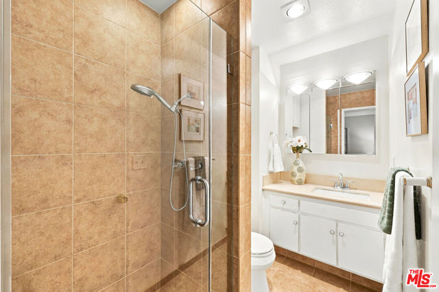7742 Redlands Street, D2052 photo 33