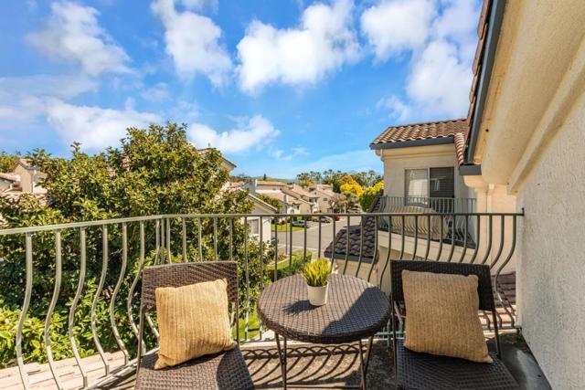 1029 Avila Terraza, Fremont CA: https://media.crmls.org/mediaz/10423075-6a1a-4f70-a46b-2acace75857e.jpg