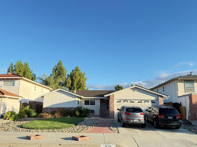 579 Suisse Drive, San Jose CA: https://media.crmls.org/mediaz/1042f978-7a23-4a3d-b657-82bf83cbd87d.jpg