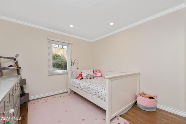 2nd  Bedroom