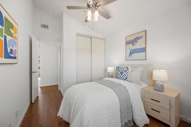 241 Bonita Lane, Foster City CA: https://media.crmls.org/mediaz/10446c1e-995a-423c-9103-21a844541282.jpg