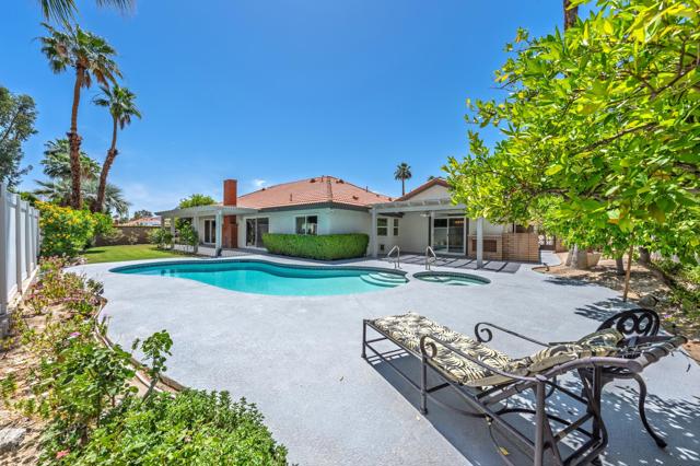 Image 10 of 37 For 72890 Amber Street