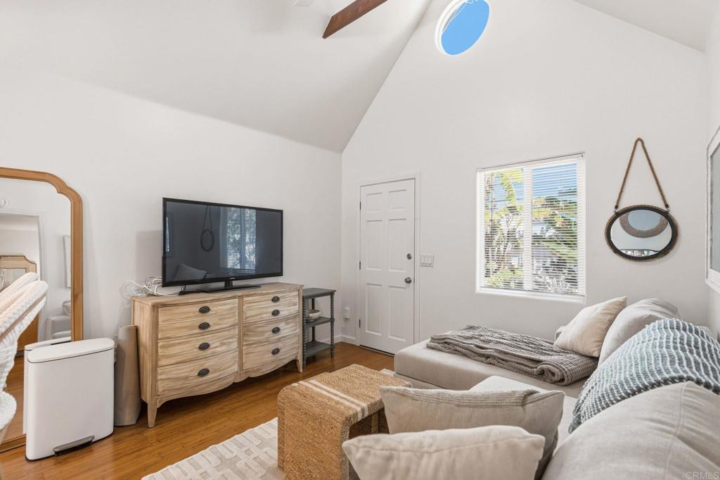 215 Lolita Street - photo 8