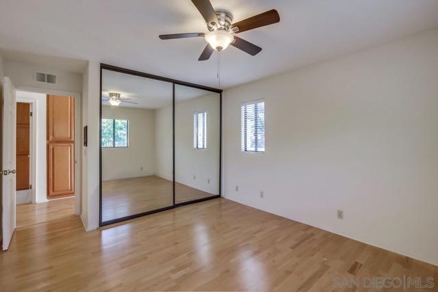 349 G Avenue, Coronado CA: https://media.crmls.org/mediaz/1047634d-de48-4269-8bcd-d3093d2d6451.jpg