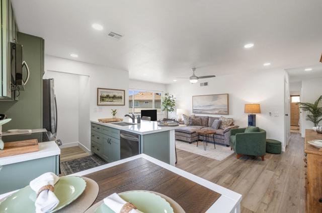 Image 4 of 27 For 72666 Bursera Way 4
