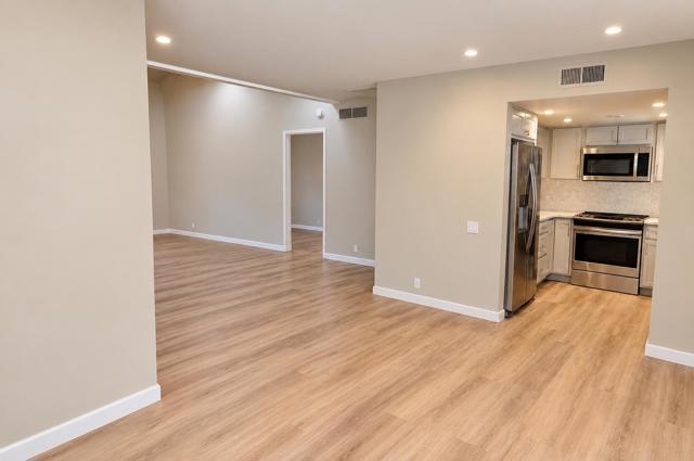 351 E ViA Carisma #94, Palm Springs, CA 92264
