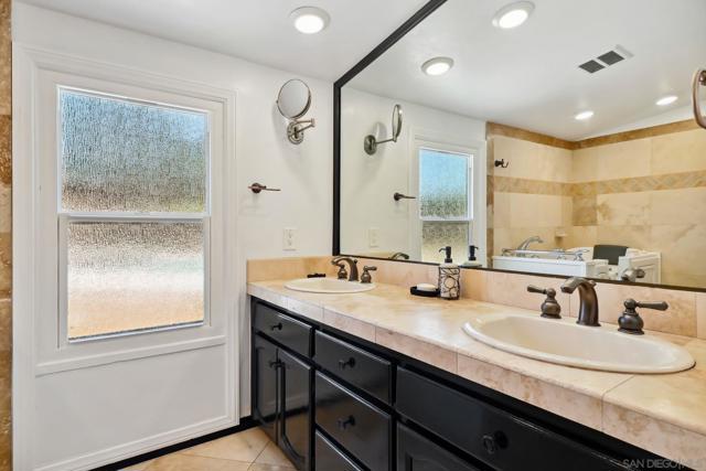 1830 Lisa Terrace, El Cajon CA: https://media.crmls.org/mediaz/10491101-8aaf-43d9-88a1-eda9cf80e1a8.jpg