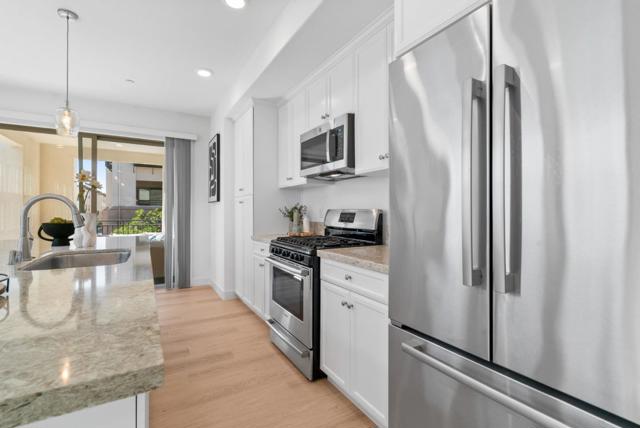 1087 Bigleaf Place, San Jose CA: https://media.crmls.org/mediaz/104948a2-cb15-4cef-a540-a9b97f804389.jpg