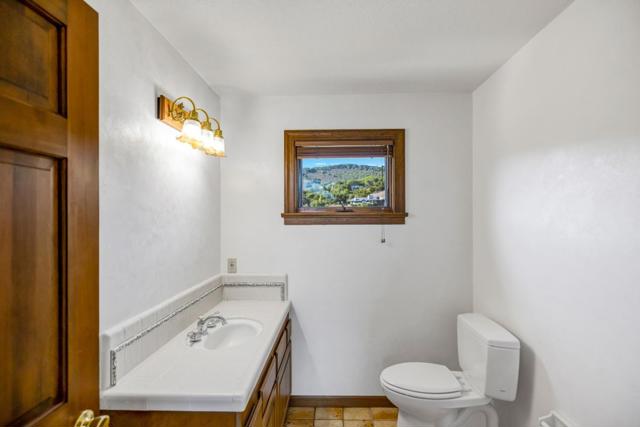 274 Corral De Tierra Road,  CA: https://media.crmls.org/mediaz/104a1482-8fed-4b46-99b0-5816106b4739.jpg