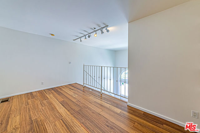 620 S Gramercy Place, Los Angeles CA: https://media.crmls.org/mediaz/104b1327-8d22-4256-b14e-13b2c610648e.jpg