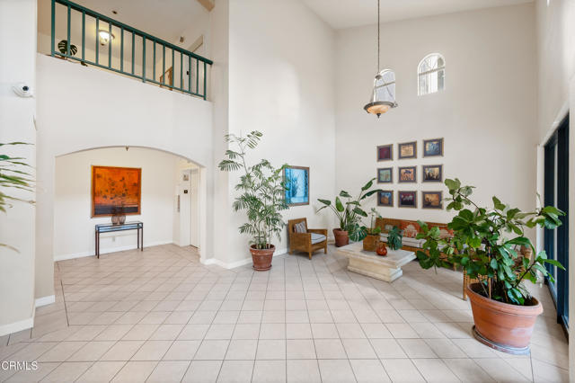 Detail Gallery Image 7 of 48 For 4201 via Marisol #136,  Los Angeles,  CA 90042 - 2 Beds | 2 Baths