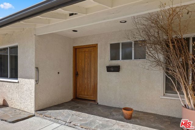 22521 Haynes Street photo 3