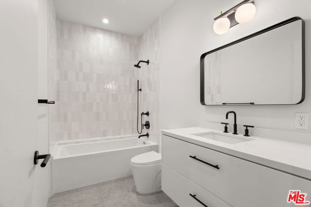 8203 Zitola Terrace photo 6