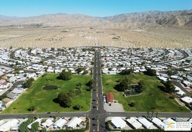 69490 Parkside Drive, Desert Hot Springs CA: https://media.crmls.org/mediaz/104cb364-b073-404a-88c3-7ddcf846df15.jpg