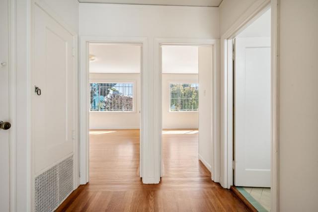 1615 La Salle Avenue, San Francisco CA: https://media.crmls.org/mediaz/104f7219-75dd-48e6-94ea-83bb3cb8bf8f.jpg