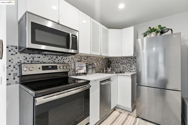 4503 Gregory Way, Richmond CA: https://media.crmls.org/mediaz/104fe329-e9e1-4e36-b4f8-1b452a68ea9a.jpg