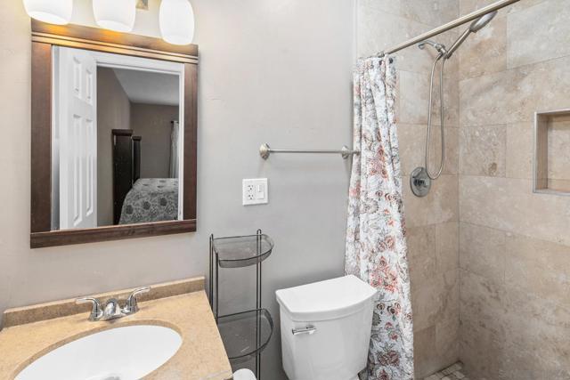 750 Mission Ave, Chula Vista CA: https://media.crmls.org/mediaz/104fe578-e647-474d-ae1f-b23bd491b83f.jpg