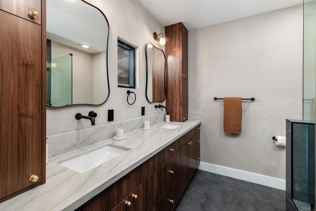 Detail Gallery Image 16 of 50 For 2951 Anaheim St, Escondido,  CA 92025 - 4 Beds | 3 Baths