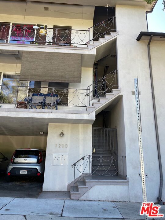 1200 Curson Avenue, West Hollywood, California 90046, ,Multi-Family,For Sale,Curson,24400947