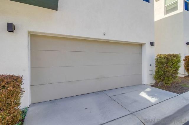 2092 Tango Loop, Chula Vista CA: https://media.crmls.org/mediaz/1055d15e-99a0-42d3-8607-99d47c420c23.jpg