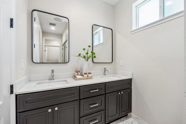 Image 31 of 50 For 2054 Cranworth Circle