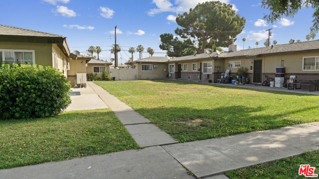 Image 3 of 9 For 1813 Loma Vista Street