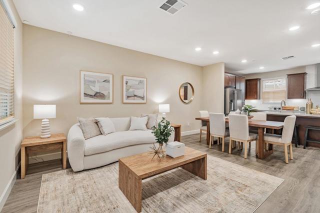 105 Gaia Terrace, Sunnyvale CA: https://media.crmls.org/mediaz/1057ce50-75ab-4408-9a8e-a17644f0f3a4.jpg