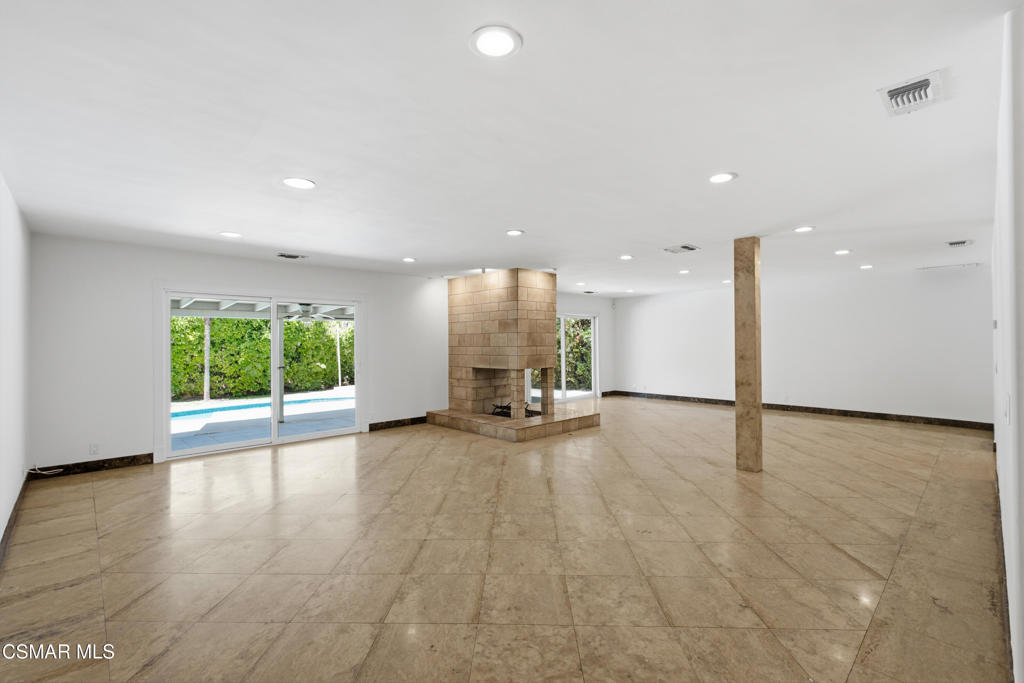 MLS #226003024 image #4