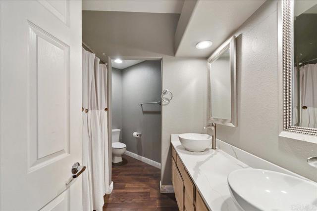Image 40 of 69 For 4981 Marin Drive