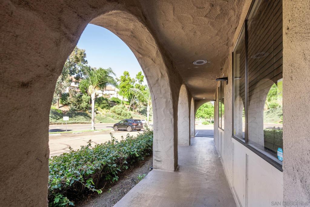 10505 San Diego Mission Rd - photo 20