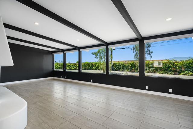 79869 Hummingbird Lane, La Quinta CA: https://media.crmls.org/mediaz/105accc2-c0f7-49dd-a19d-a1e5727346fa.jpg