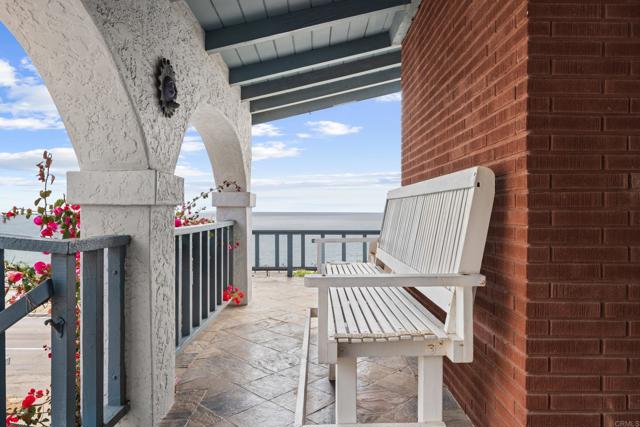 Detail Gallery Image 24 of 70 For 1421 San Elijo Ave, Cardiff By The Sea,  CA 92007 - 6 Beds | 5 Baths