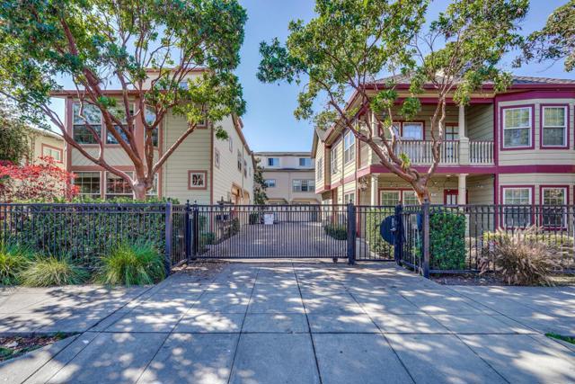 1914 7th Street, Berkeley CA: https://media.crmls.org/mediaz/105b7a2e-6078-4dea-8ce6-516b6f4afbda.jpg