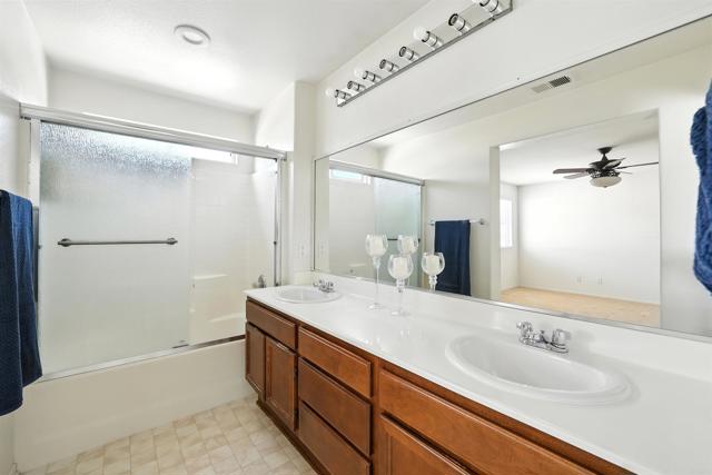 1929 Geyserville Street, Chula Vista CA: https://media.crmls.org/mediaz/105bc42d-4fb0-4fe7-88fe-c0c91c32d5d1.jpg