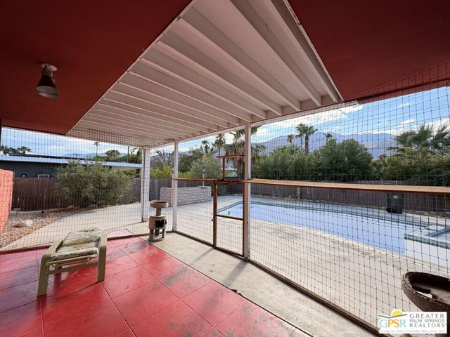 1163 N Calle Marcus, Palm Springs, CA 92262