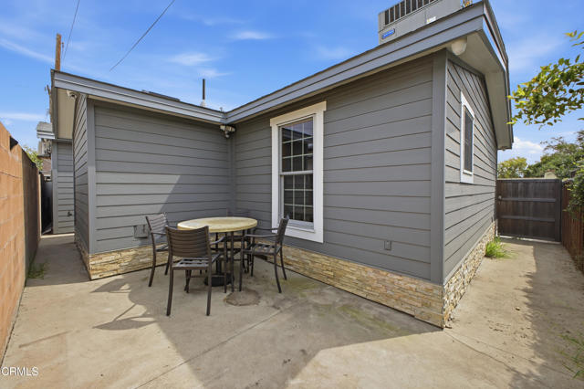 Detail Gallery Image 19 of 25 For 2163 E Del Mar Bld, Pasadena,  CA 91107 - 2 Beds | 2 Baths