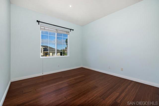 2475 Darlington, La Jolla CA: https://media.crmls.org/mediaz/105cd555-8cef-4332-b72e-efc1cf3049f5.jpg