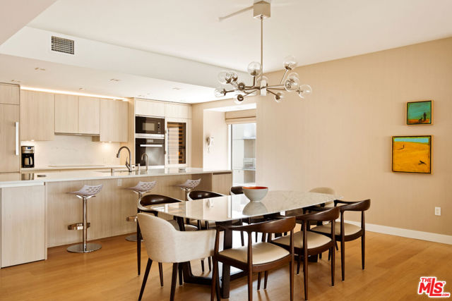 2 Bed Home for Sale in Los Angeles, California