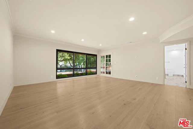 17449 Sumiya Drive, Encino CA: https://media.crmls.org/mediaz/106002a3-d959-47c0-a4a7-5b2e22960661.jpg