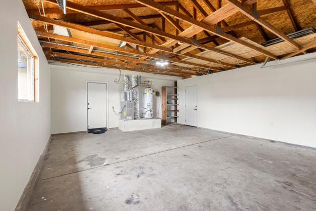 46315 Pine Meadow Drive, King City CA: https://media.crmls.org/mediaz/1061067e-0bc0-4019-a6e1-e25f39dfdb0e.jpg