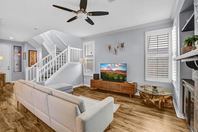 2816 Weeping Willow Rd, Chula Vista CA: https://media.crmls.org/mediaz/106132e0-6686-41f4-8af2-8b58aaf2376f.jpg