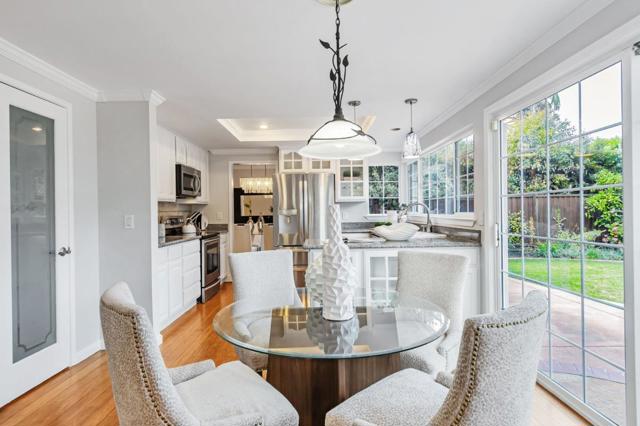 621 Harrow Way, Sunnyvale CA: https://media.crmls.org/mediaz/1061641c-6434-4380-9ac0-08ab25673916.jpg
