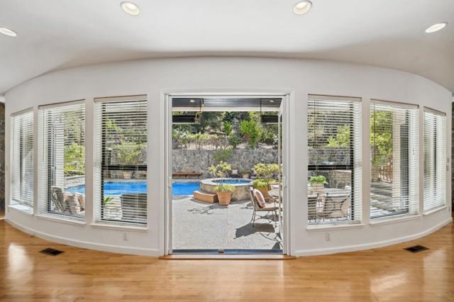 Image 24 of 35 For 3 Oak Forest Court