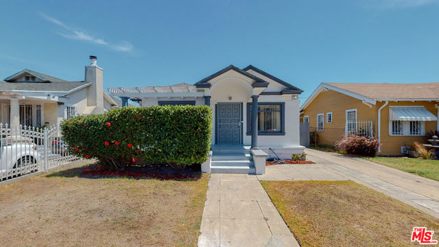 4044 S Hobart Blvd, Los Angeles, CA 90062