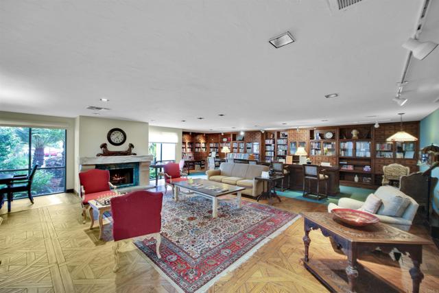 6017 Piros Way, Oceanside CA: https://media.crmls.org/mediaz/10628155-68a3-4069-9343-63a188c6b2b9.jpg