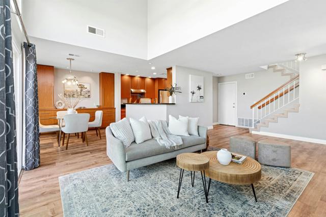 Detail Gallery Image 6 of 22 For 6940 Worchester Pl, San Diego,  CA 92126 - 3 Beds | 2/1 Baths