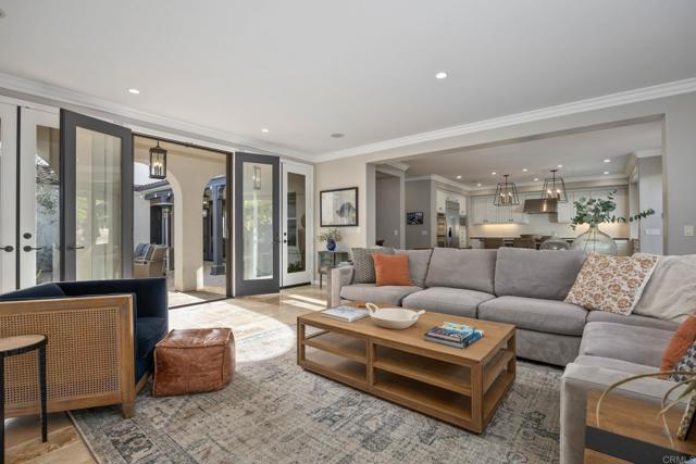 Detail Gallery Image 17 of 75 For 3544 Sitio Damasco, Carlsbad,  CA 92009 - 5 Beds | 3 Baths